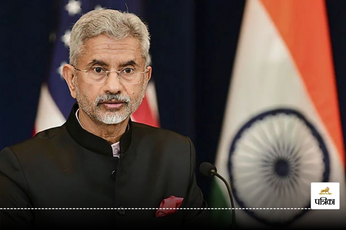Operation Sindoor: ‘पाकिस्तान से PoK पर होगी बात’, ऑपरेशन सिंदूर के बाद पहली बार
बोले विदेश मंत्री एस जयशंकर - image
