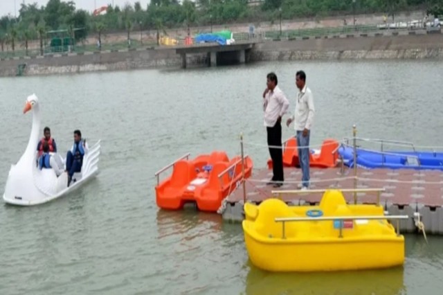  Good News: Boating Returns to Janeshwar Mishra Park
