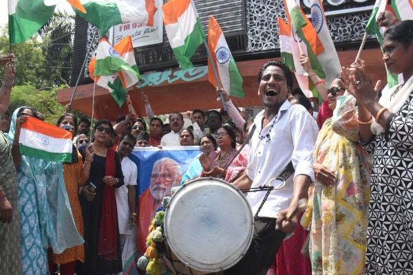 Dol nagade ke sath dance