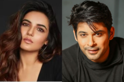 आखिर क्यों रोने लगी टीवी एक्ट्रेस जैस्मिन भसीन, सिद्धार्थ शुक्ला को लेकर बताई
दिल की बात - image