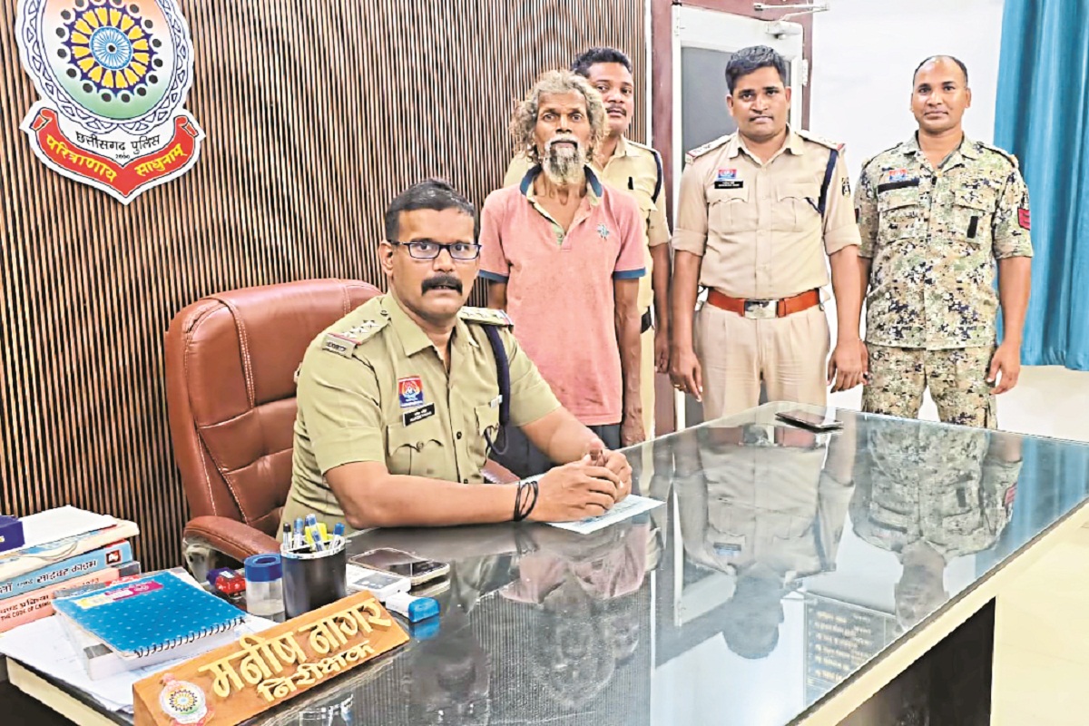 तुम्हारी बेटी मुझ पर जादू-टोना कर रही थी, इसलिए मार डाला… कहकर लेबर ने नाबालिग
लड़की को कुल्हाड़ी से काटा