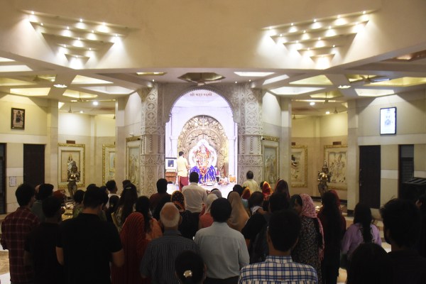 Karuna Dham Mandir maha aarti 