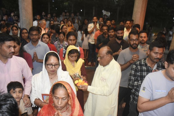 Karuna Dham Mandir maha aarti 