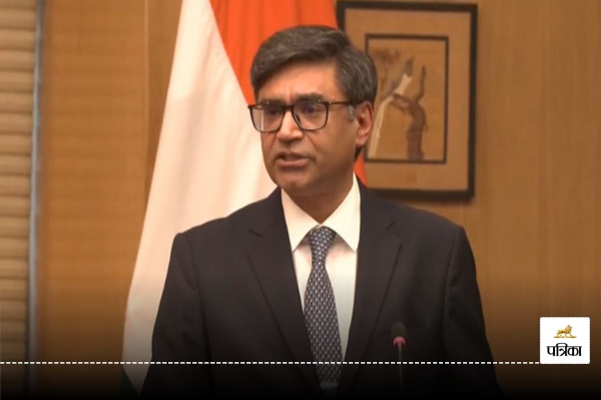 India Pakistan Conflict: विदेश सचिव का खुलासा, भारत-पाक के बीच ट्रंप की
मध्यस्थता की असली वजह आई सामने - image