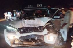 एमपी के पूर्व मंत्री की गाड़ी का भीषण एक्सीडेंट, सामने से बस ने मारी टक्कर.. - image