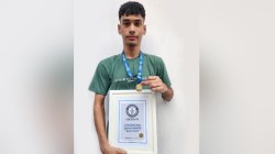 राजस्थान के मयंक ने रचा इतिहास, 700 घंटे तक पेंटिंग कर बनाया गिनीज रिकॉर्ड - image