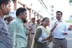 Mock Drill: जयपुर के BSNL ऑफिस में हवाई हमले की मॉक ड्रिल, 5 मिनट में पहुंचे
कलक्टर, बीजू जॉर्ज जोसेफ ने संभाला मोर्चा - image