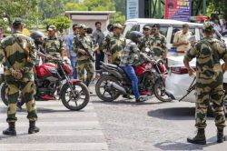 भारत-पाकिस्तान तनाव के बीच दिल्ली में हाई अलर्ट, स्कूलों के लिए एडवाइजरी जारी - image