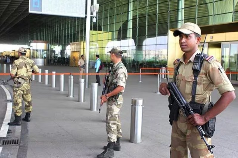 Mumbai airport security