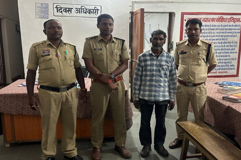 Girl murder case solved: बलात्कार में असफल रहे चौकीदार ने की थी 8वीं की छात्रा की हत्या, पुलिस को गुमराह करने किया था निर्वस्त्र, DNA रिपोर्ट से खुलासा