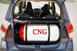 CNG गाड़ियों को टैक्स में मिलेगी छूट, परिवहन विभाग ने जारी किए आदेश - image