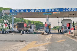 4000 करोड़ की लागत से ये फोरलेन रोड बनेगा सिक्सलेन, फ्लाईओवर और ब्रिज का भी होगा
निर्माण - image