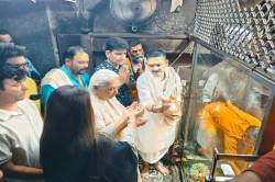 ‘ओंकारेश्वर ज्योतिर्लिंग’ पहुंची यूपी की राज्यपाल आनंदीबेन पटेल, श्रद्धा भाव में
रहीं लीन - image