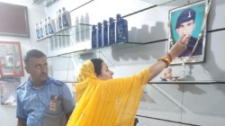ऑपरेशन सिंदूर: वीरांगना ने शहीद की तस्वीर पर प्रसाद चढ़ाकर बोली: बधाई हो सा…आपका
भारत इतिहास रच रहा है - image