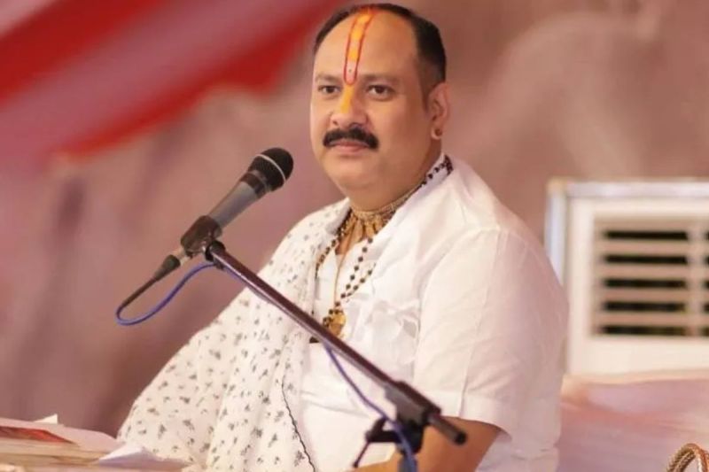 Pandit-Pradeep-Mishra