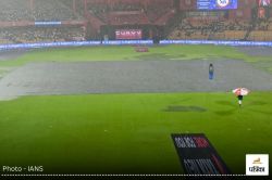IPL 2025: खराब मौसम के कारण स्थान में बदलाव, अब बेंगलुरु नहीं बल्कि यहां होगी
RCB और SRH की भिड़ंत - image