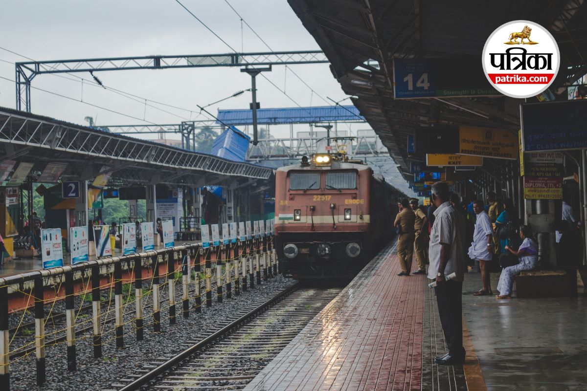RRB NTPC Exam Date 2025: रेलवे ने एनटीपीसी परीक्षा की तारीख में किया बदलाव, नोट
करें नया शेड्यूल