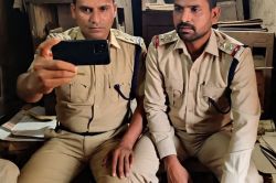 2 बेटियों के साथ मां बोली ‘SP साहब हमें न्याय दिलाइए…पागल घोषित करने के लिए
इंजेक्शन लगाकर जानवरों की तरह एंबुलेंस में डाला और जबरन ले गए हॉस्पिटल’ - image