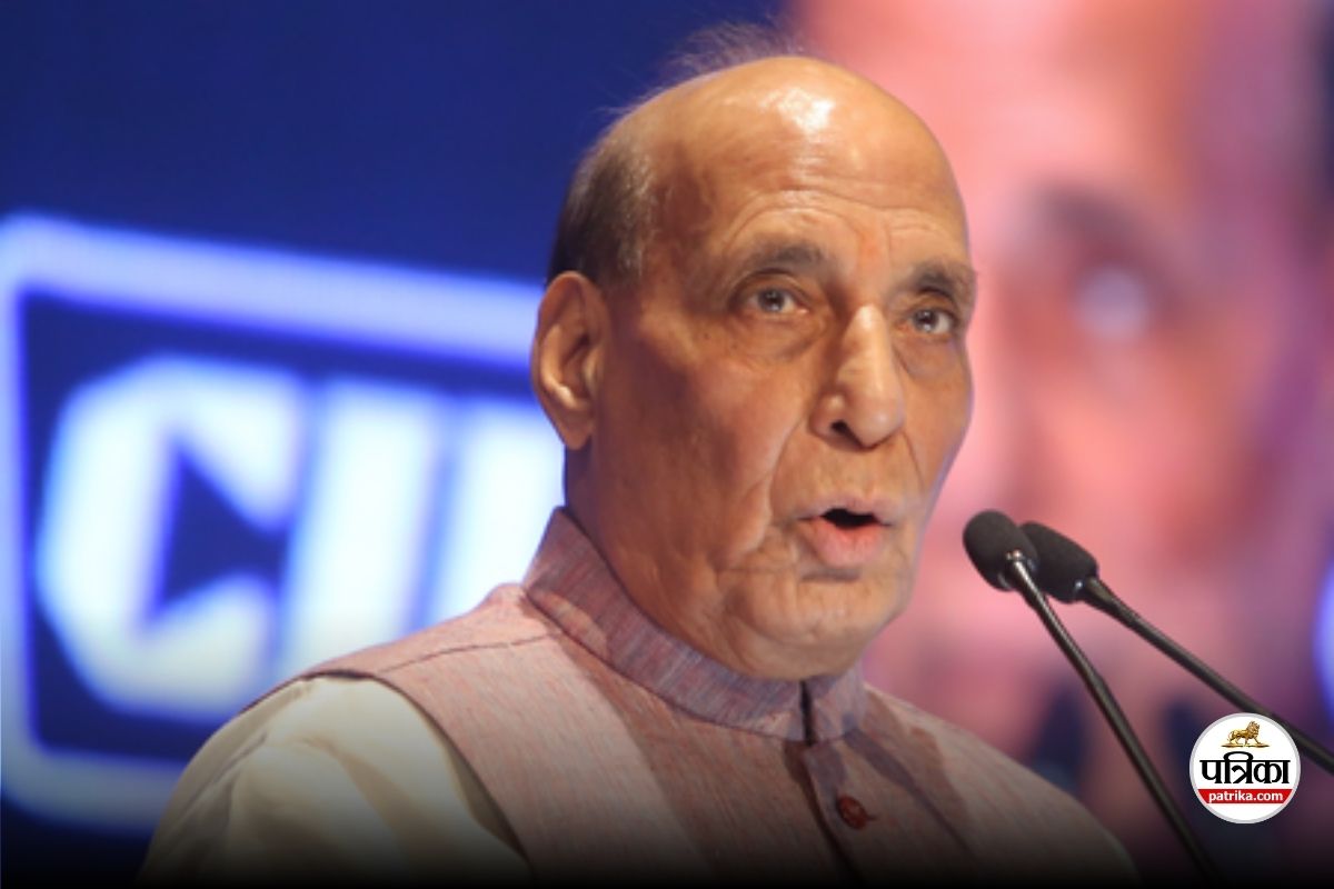 ‘पाकिस्तान के 4 टुकड़े हो जाते…’ राजनाथ सिंह ने पाक को याद दिलाई भारतीय नौसेना
की ताकत - image