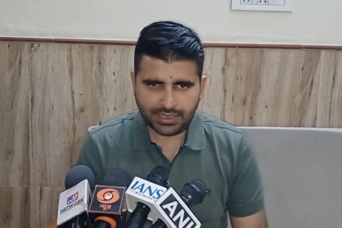 राजस्थान बॉर्डर पर नहीं, बल्कि पाकिस्तान में है टेंशन, रविंद्र सिंह भाटी ने
भारत-PAK तनाव पर कही ये बातें… - image