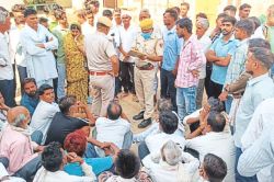 Rajasthan Accident: दर्दनाक सड़क हादसे में पति-पत्नी की मौत, अनाथ हुए 3 नाबालिग
बच्चे - image