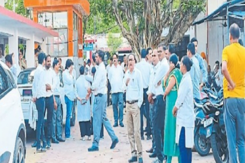 group which trapped girls through Instagram and sexually exploited and blackmailed them was caught in Nagda Gang Rape Case in mp news (सोर्स: पत्रिका फाइल फोटो)