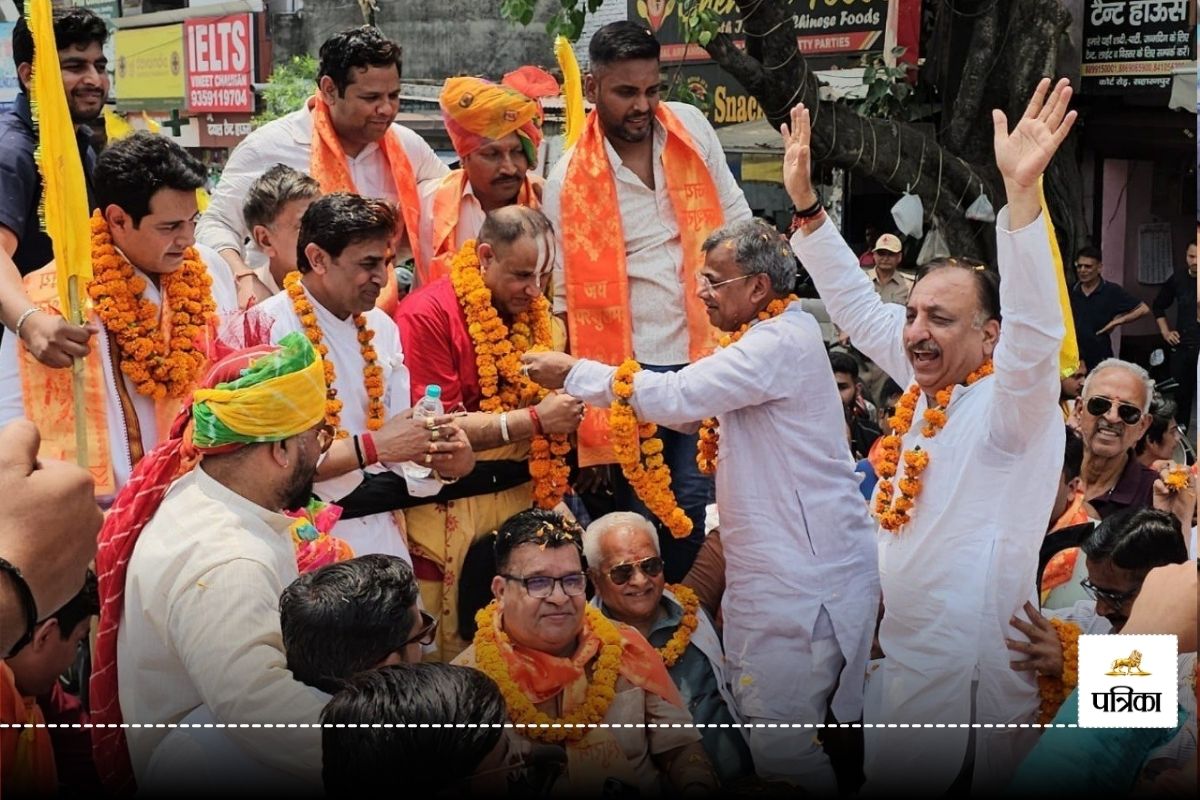 Saharanpur : भगवान परशुराम जयंती में जुटे दो राज्यों से ब्राह्मण, मंच से उठा
लोसचुनाव की हार का मुद्दा