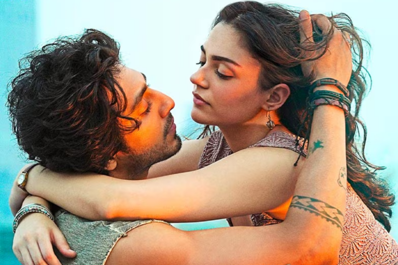 Saiyaara Movie Poster