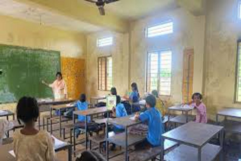 CG school: जहां छात्रों की संख्या होगी कम, वे दूसरे स्कूलों में होंगे विलय, शहरी और ग्रामीण क्षेत्र के लिए ये है नियम