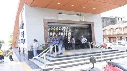 अहमदाबाद में मेट्रो ट्रेन सेवा प्रभावित, एपरल पार्क से ओल्ड हाईकोर्ट रूट रहा ठप - image