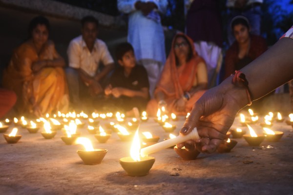 Shani mandir par Sthapna Divas 