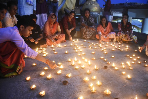 Shani mandir par Sthapna Divas 