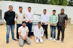 Rajasthan Crime: शगुन पर भरोसा… सुरक्षा कड़ा मंत्रबद्ध करवाने गया था उज्जैन;
लौटते ही शातिर तस्कर अरेस्ट - image