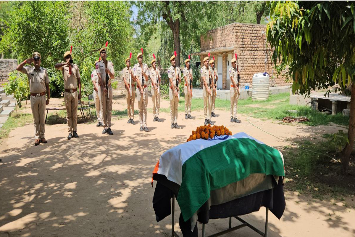 Sniffer dog dies in Jodhpur