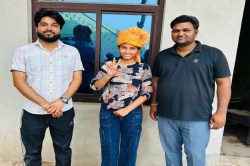 Success Story: मजदूर की बेटी ने रचा इतिहास, 10वीं में 600 में से आए 599 अंक,
मोबाइल से बनाई दूरी - image