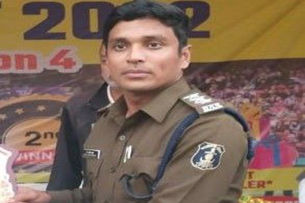 TI become SI: टीआई कलीम खान का आईजी ने किया डिमोशन, बनाया एसआई, ठगी के आरोपी की पत्नी का किया था शारीरिक शोषण