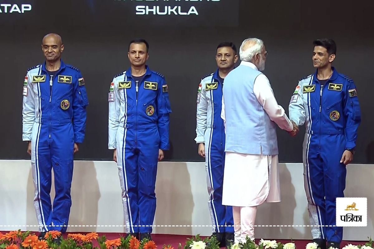 UP, Shubhanshu Shukla, Narendra Modi