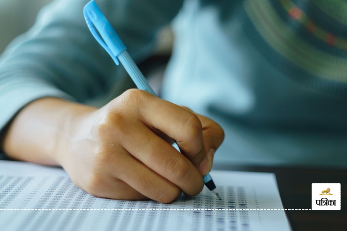 UPSSSC PET 2025 Certificate Validity Rule: कितने सालों तक वैध रहता है PET स्कोर,
जानिए क्या कहते हैं नियम