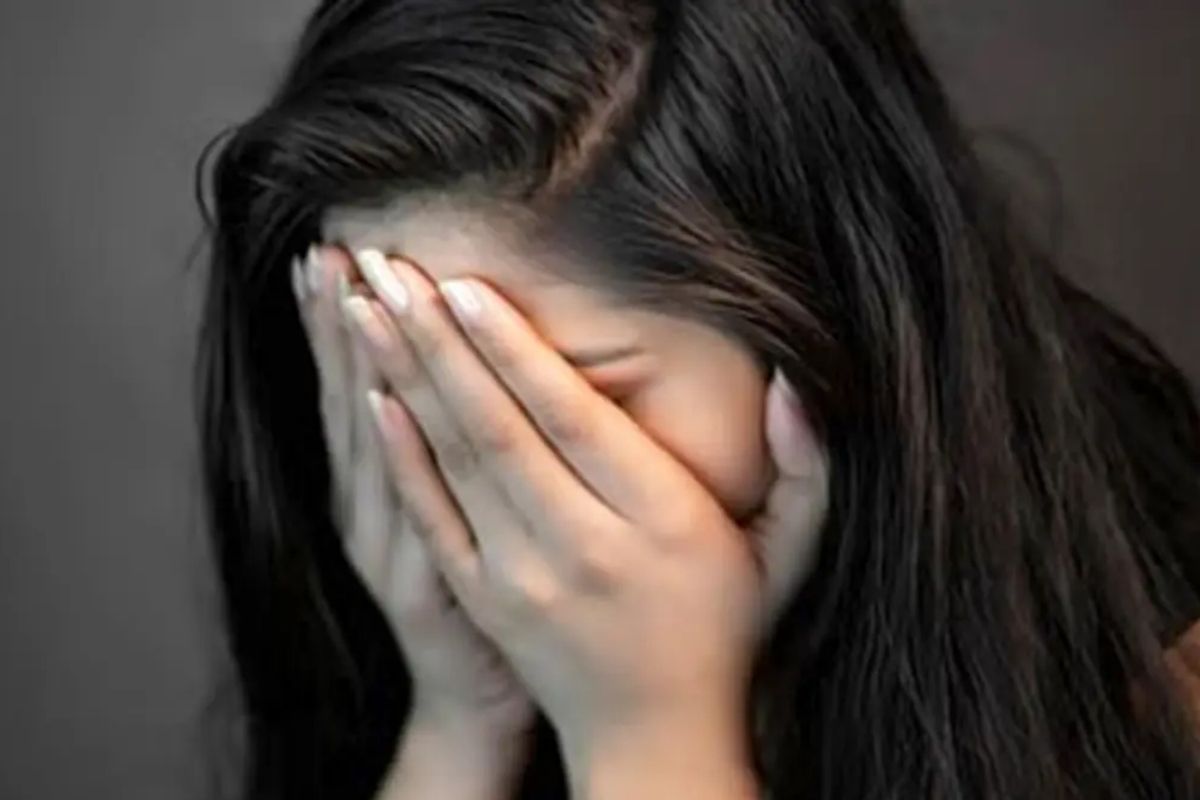 Rajasthan Crime: रेप का केस वापस लेने से इनकार करने पर महिला को बेरहमी से पीटा,
जान से मारने की दी धमकी