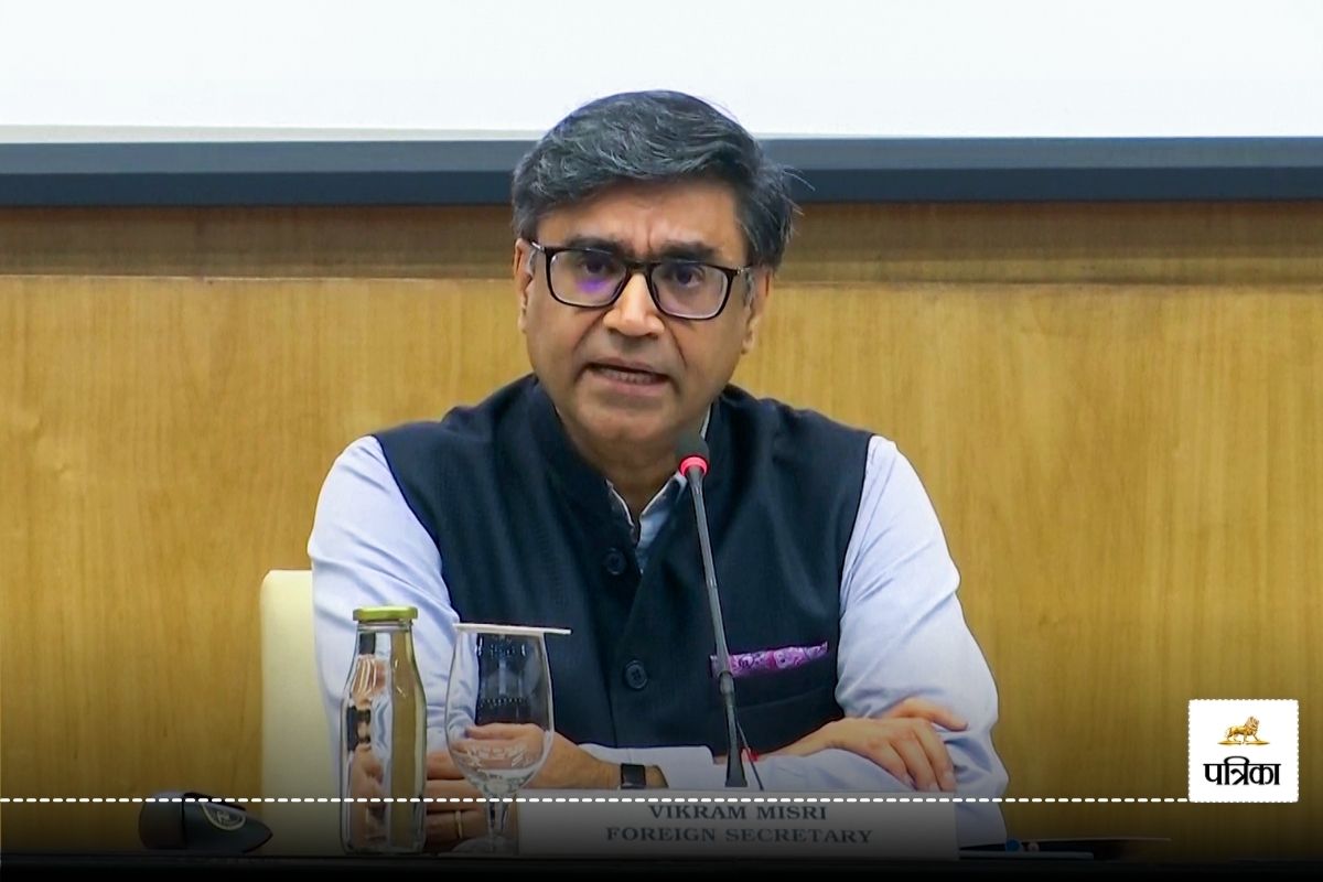 Operation Sindoor के बाद पाकिस्तान ने दी थी न्यूक्लियर अटैक की धमकी ? जानें इस
पर विदेश सचिव ने क्या दिया था जवाब - image