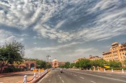 Rajasthan Weather : राजस्थान में एक तरफ बारिश, दूसरी तरफ लू..जयपुर सहित 15 जिलों
में आज आंधी-बारिश का Alert, वहीं इन जिलों में लू की चेतावनी - image