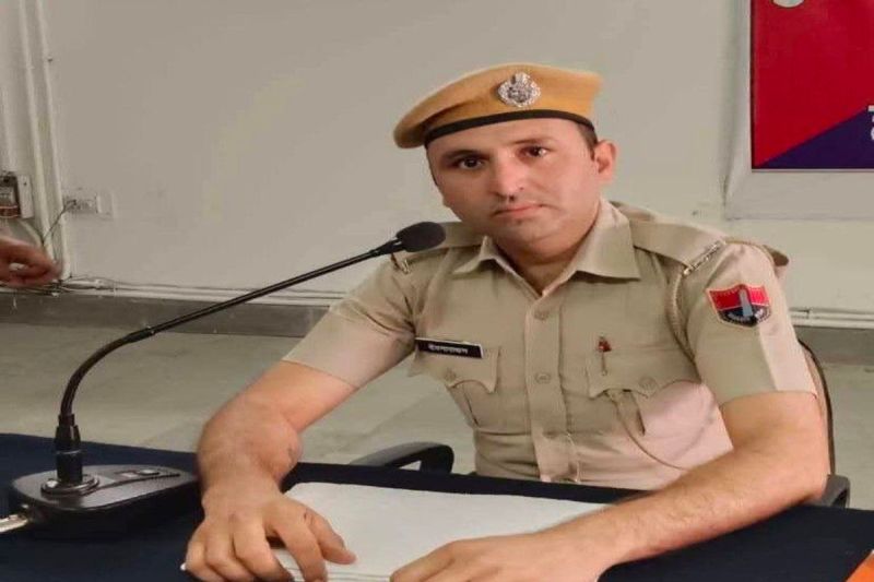 Bigod police station constable died in the accident, three injured