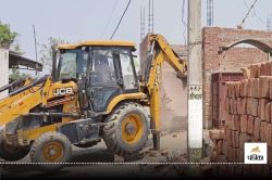 बहराइच में बुलडोजर एक्शन, भारत-नेपाल सीमा पर योगी सरकार का अतिक्रमण हटाओ अभियान
तेज - image