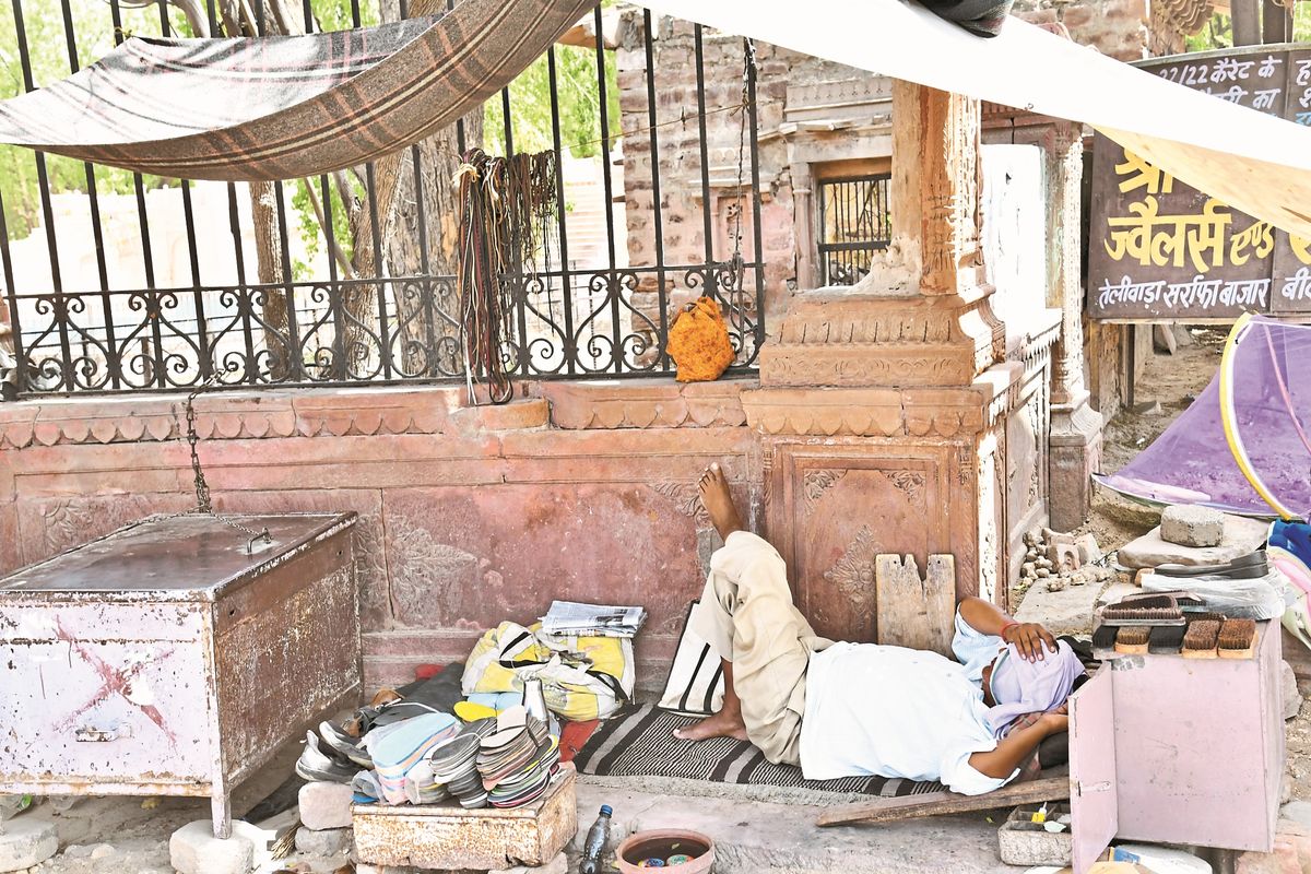 राज्य भर में सबसे गर्म रहा बीकानेर, पारा 42.3 डिग्री तक पहुंचा, 45 पार जाने की
संभावना