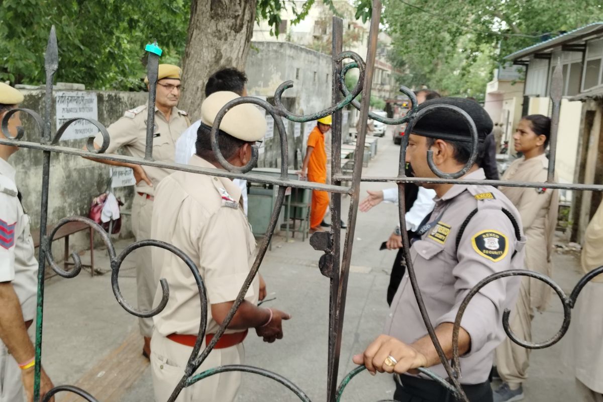 Jaipur Courts Receive Bomb Threats, Triggering Security Scare