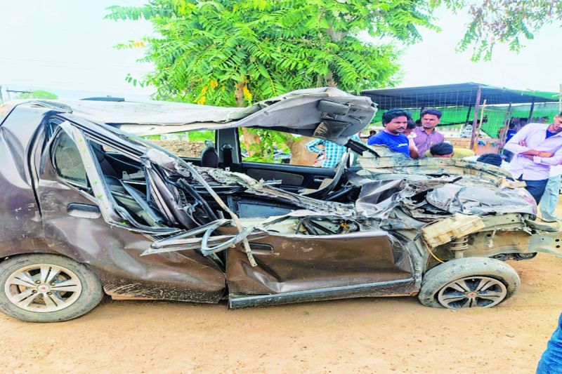 साले की शादी की तैयारी में जुटे कार चालक जीजा की ट्रैक्टर-ट्रॉली की टक्कर से मौत