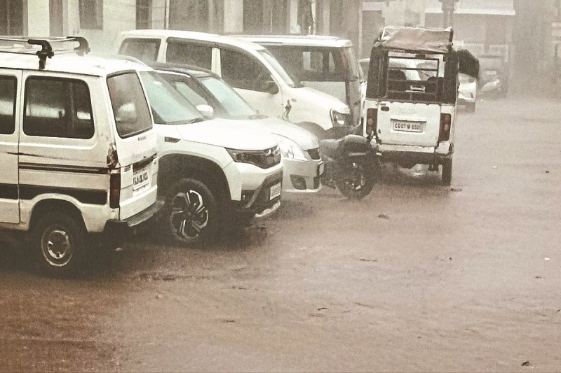 CG Weather: 63 किलोमीटर की रफ्तार से चली आंधी, अगले 3 दिन ऐसा ही रहेगा मौसम