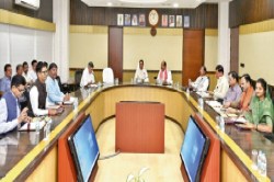 CG News: प्रदेश में हाईटेक खेती से लेकर खिलौना उद्योग तक को मिलेगा बढ़ावा,
युवाओं को रोजगार देने मिलेगा विशेष अनुदान - image