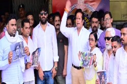 Colonel Sophia Qureshi: कर्नल सोफिया कुरैशी पर आपत्तिजनक टिप्पणी, विरोध में
कांग्रेस ने किया प्रदर्शन, भाजपा मंत्री पर एफआईआर की मांग - image
