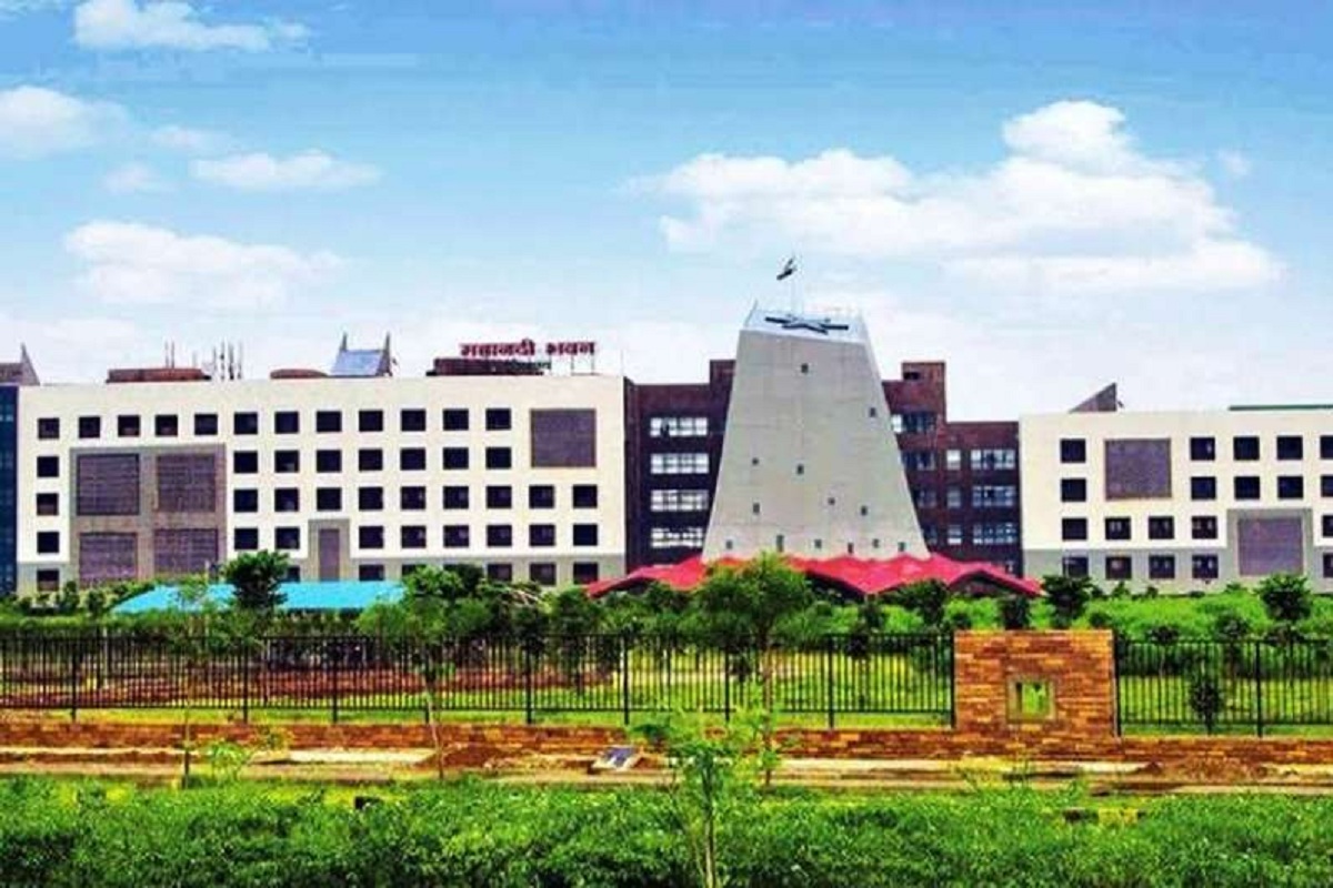 CG Transfer: छत्तीसगढ़ प्रशासनिक सेवा में बड़ा फेरबदल, 18 अधिकारियों का ट्रांसफर